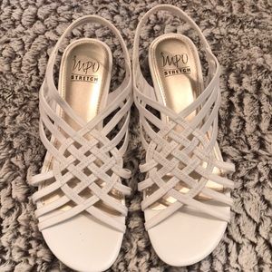 Impo sandals